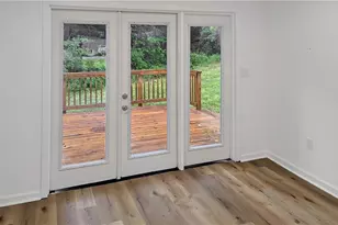 2608 Rockcliff Rd SE, Atlanta, GA 30316 - Photo 6