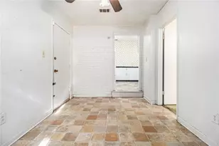 1750 Lisbon Dr SW, Atlanta, GA 30310 - Photo 18