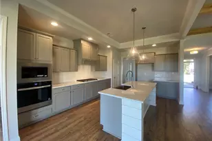 184 Montview Dr, Jefferson, GA 30549 - Photo 14