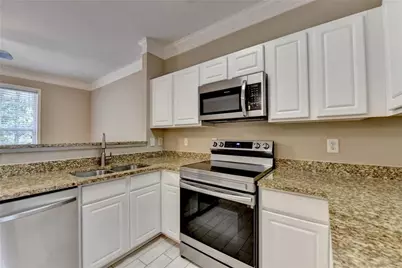 3282 Mill Springs Circle, Buford, GA 30519 - Photo 10