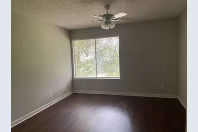 8588 Creekwood Way, Jonesboro, GA 30238 - Photo 10