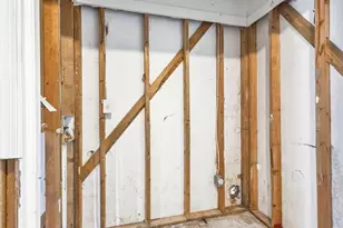 5477 Forest Pines Dr, Lithonia, GA 30058 - Photo 18