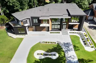 2401 Greenglade Rd NE, Atlanta, GA 30345 - Photo 64