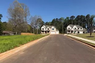 1976 Highgrove Ct, Atlanta, GA 30345 - Photo 4