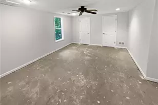 7045 Treeline Dr, Cumming, GA 30028 - Photo 16