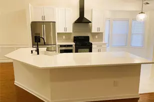 975 Grace Dr, Lawrenceville, GA 30043 - Photo 6