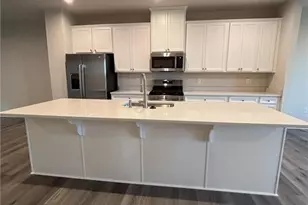 819 Woods Chapel Rd, Sugar Hill, GA 30518 - Photo 4