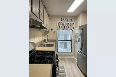 204 Wynnes Ridge Circle SE, Marietta, GA 30067 - Photo 6