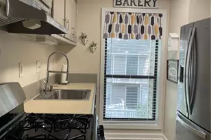 204 Wynnes Ridge Cir SE, Marietta, GA 30067 - Photo 6