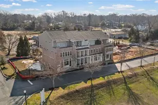 85 Bourbon St, Senoia, GA 30276 - Photo 2