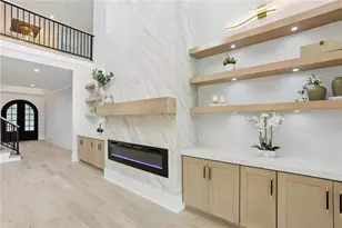 1090 Larosa Dr, Lawrenceville, GA 30043 - Photo 6