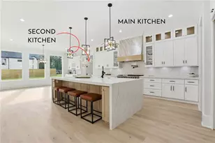 1090 Larosa Dr, Lawrenceville, GA 30043 - Photo 2