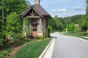 1339 Avalon Creek Rd, Sugar Hill, GA 30518 - Photo 18