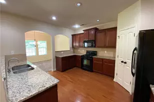 1339 Avalon Creek Rd, Sugar Hill, GA 30518 - Photo 4