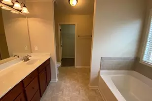 1339 Avalon Creek Rd, Sugar Hill, GA 30518 - Photo 8