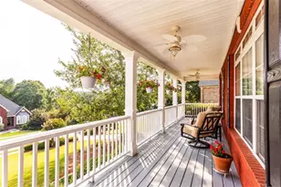 1805 Wesleyan Ln, Loganville, GA 30052 - Photo 4