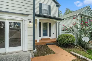 1230 Woodstream Dr, Lawrenceville, GA 30044 - Photo 4