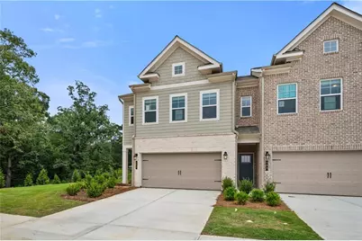 192 Abbotts Crossing Circle, Conyers, GA 30094 - Photo 2