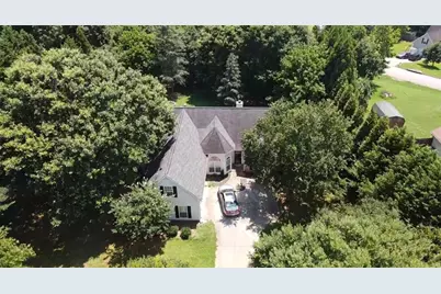 633 Skyland Drive, Winder, GA 30680 - Photo 1