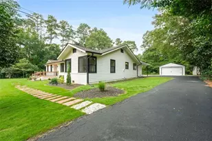 1099 Pine Valley Rd, Griffin, GA 30224 - Photo 2