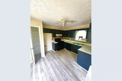 4425 Boulder Springs Cove, Ellenwood, GA 30294 - Photo 10