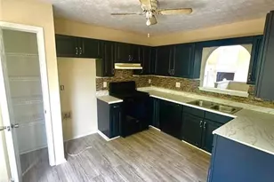 4425 Boulder Springs Cove, Ellenwood, GA 30294 - Photo 10