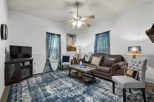 118 E Oak St, Ellijay, GA 30540 - Photo 4