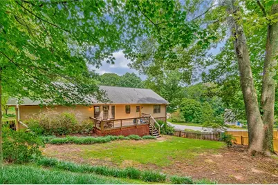 450 Battersea Drive, Lawrenceville, GA 30044 - Photo 10