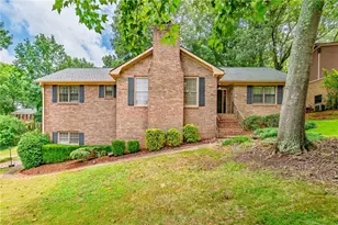 450 Battersea Dr, Lawrenceville, GA 30044 - Photo 4