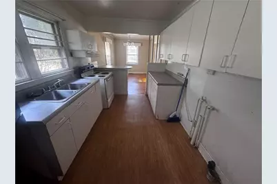 1511 Walker Avenue, Atlanta, GA 30337 - Photo 4