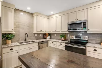 1002 Forrest Boulevard, Decatur, GA 30030 - Photo 12