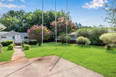 8024 E Cherokee Drive, Canton, GA 30115 - Photo 32