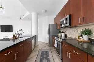 711 Cosmopolitan Dr, Atlanta, GA 30324 - Photo 12