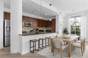 711 Cosmopolitan Dr, Atlanta, GA 30324 - Photo 8