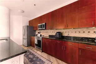 711 Cosmopolitan Dr, Atlanta, GA 30324 - Photo 12