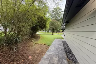 530 Park Valley Dr, Atlanta, GA 30318 - Photo 4