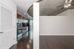 400 W Peachtree St NW, Atlanta, GA 30308 - Photo 16