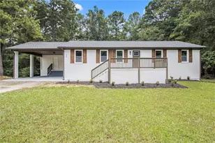 127 Lee Rd, Senoia, GA 30276 - Photo 1