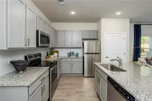 100 Cottage Wy, Hampton, GA 30228 - Photo 16