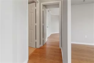 795 Hammond Dr, Atlanta, GA 30328 - Photo 20