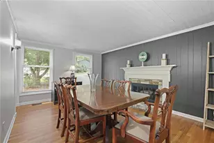 9470 Hillside Dr, Roswell, GA 30076 - Photo 10