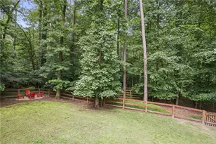 9470 Hillside Dr, Roswell, GA 30076 - Photo 26