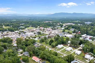 225 E Underwood St, Cleveland, GA 30528 - Photo 46