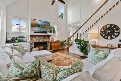 225 E Underwood Street, Cleveland, GA 30528 - Photo 14