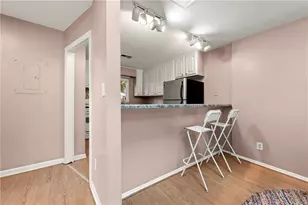 346 Carpenter Dr, Atlanta, GA 30328 - Photo 6