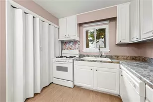 346 Carpenter Dr, Atlanta, GA 30328 - Photo 12