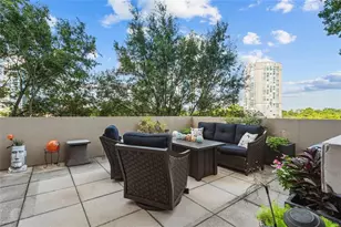 2881 Peachtree Rd NE, Atlanta, GA 30305 - Photo 20