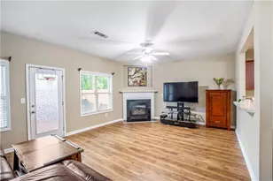 1353 Harbins Ridge Dr, Norcross, GA 30093 - Photo 18