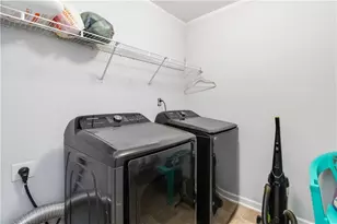 1044 Simonton Hill Ct, Lawrenceville, GA 30045 - Photo 14