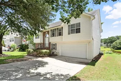 11747 Spring Lake Way, Fayetteville, GA 30215 - Photo 2